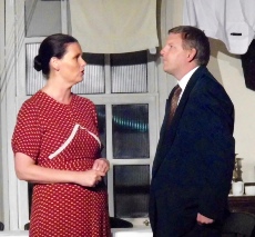 Carol Mcivor (Louise Starkey) & Robin Burns (Simon Petrie)